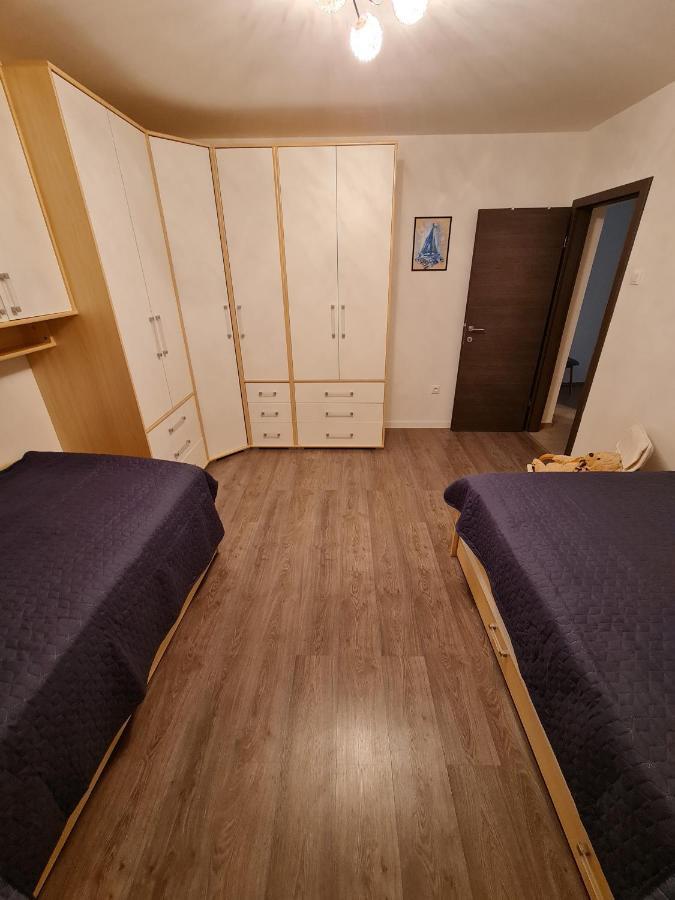 Hisa Nevija Villa Koper Exteriör bild