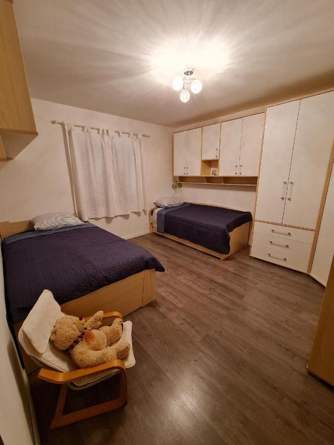 Hisa Nevija Villa Koper Exteriör bild