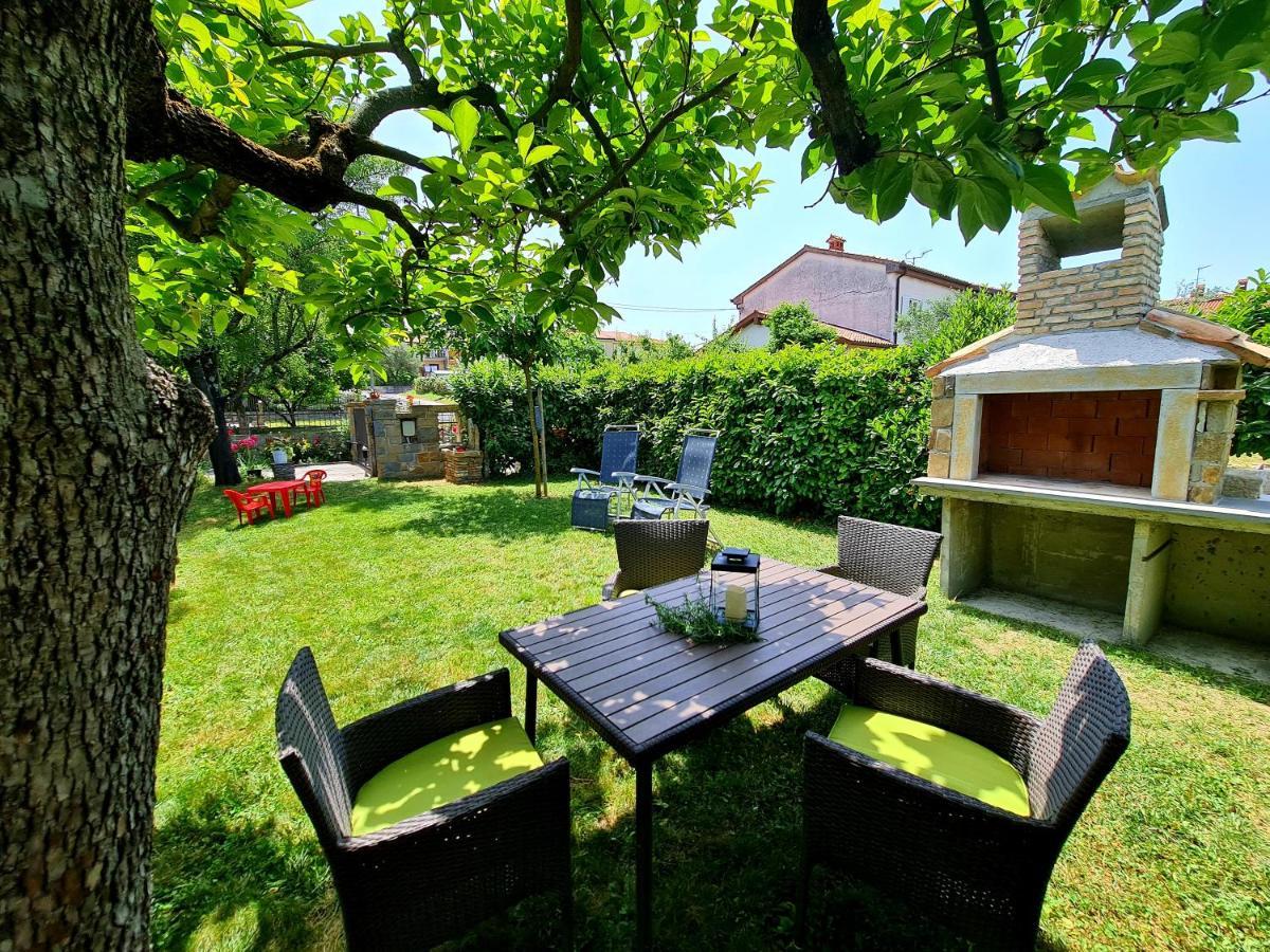 Hisa Nevija Villa Koper Exteriör bild